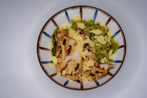 Grilled Chicken & Pesto Pasta Farfale